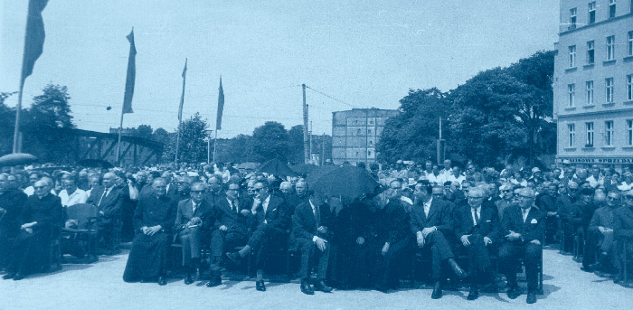 pomnik4