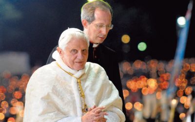 Paramenty papieża Benedykta XVI – hermeneutyka ciągłości tradycji, cz. 3